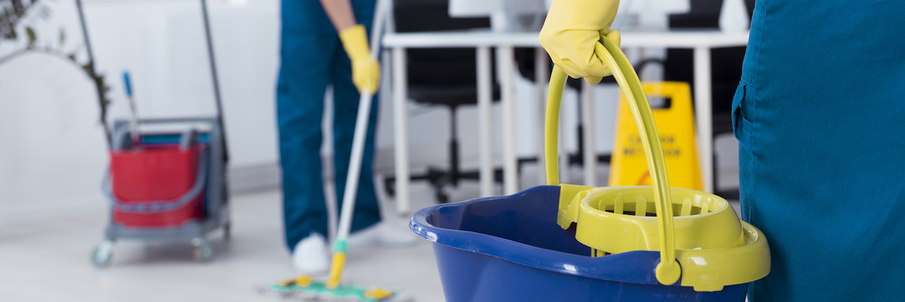 Commercial cleaning material