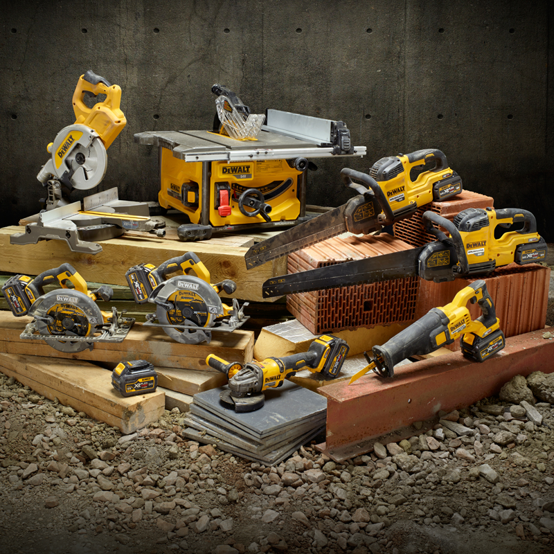 Cierras dewalt sobre materiales