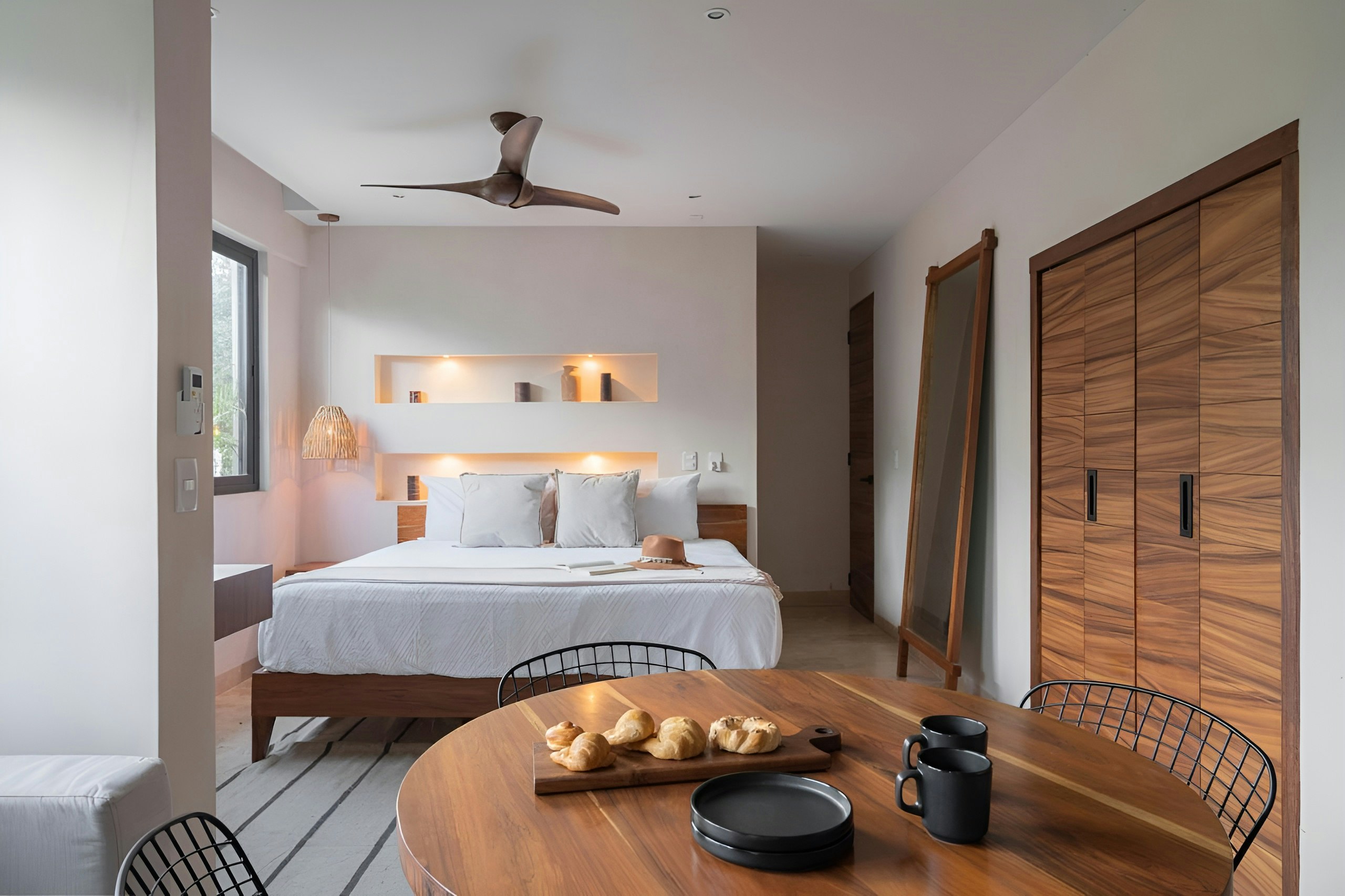 Abanicos de techo para hoteles, comercios y oficinas