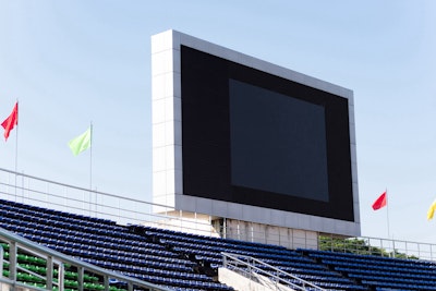 La evolución de las pantallas gigantes: De los estadios a la vida moderna