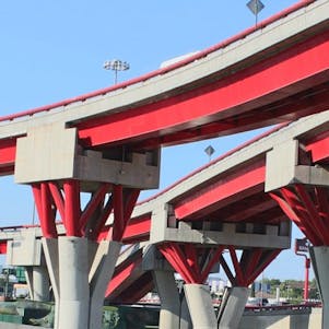 tubería estructural usada para sostener un paso a desnivel monterrey